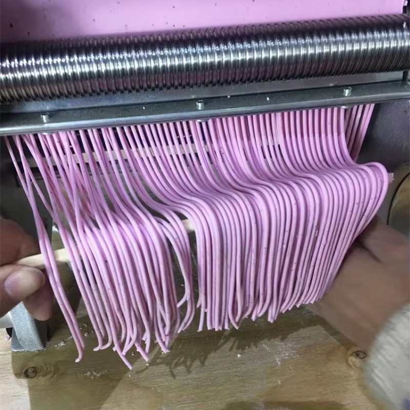 เครื่องทำเส้นก๋วยเตี๋ยวไฟฟ้าเช - Pasta Machine Electric บทวิจารณ์และราคา