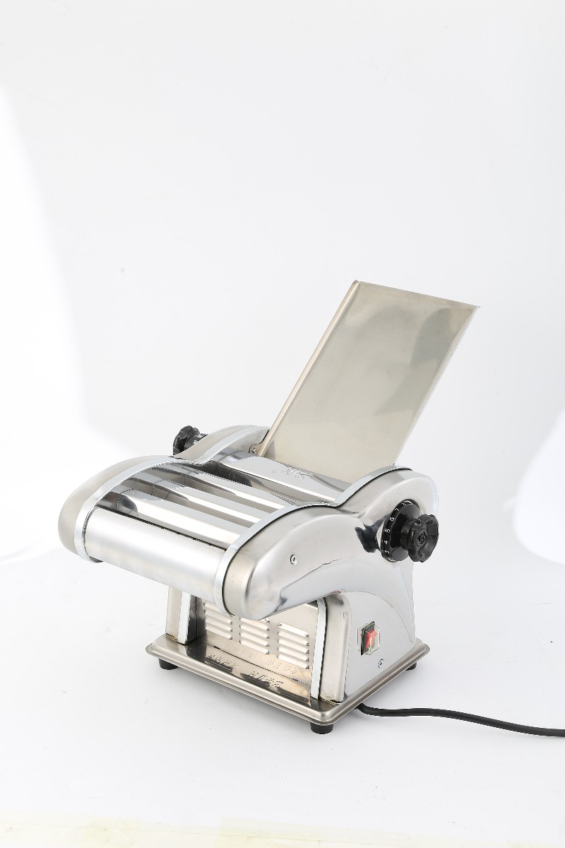 เครื่องทำเส้นก๋วยเตี๋ยวไฟฟ้า J - Pasta Machine Electric บทวิจารณ์และราคา